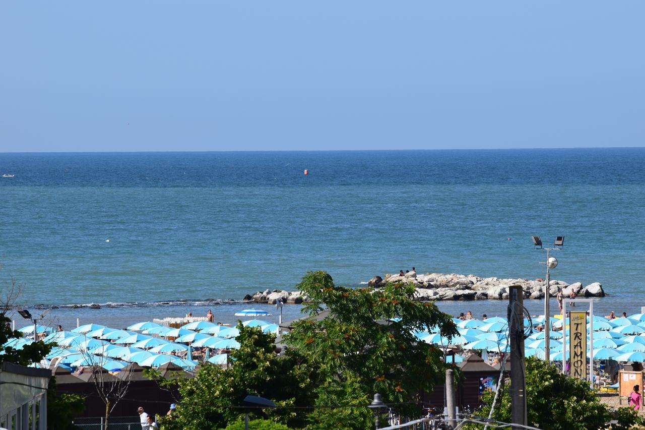 Hotel Ottavia Rimini Exterior photo